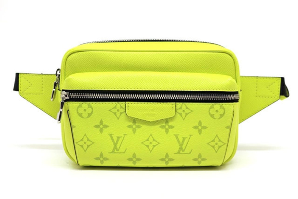 LOUIS VUITTON Bag Bum Outdoor Waist Body Taigarama Jaune